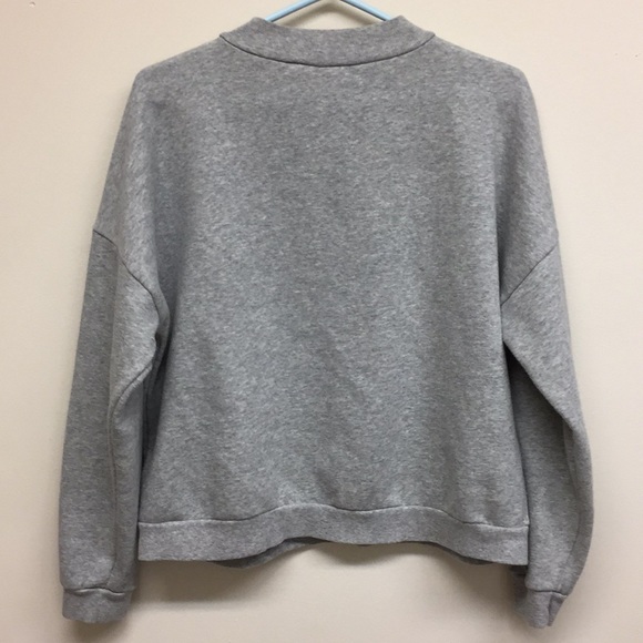 3/$35 H&M DIVIDED sweatshirt XL - Picture 2 of 7